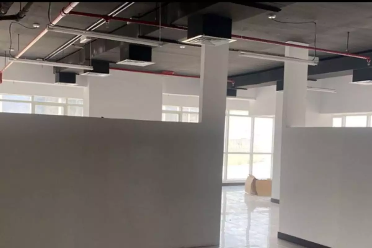 Other Properties 159m² in UAE, Dubai. Priced at 299659€ rent photo-10