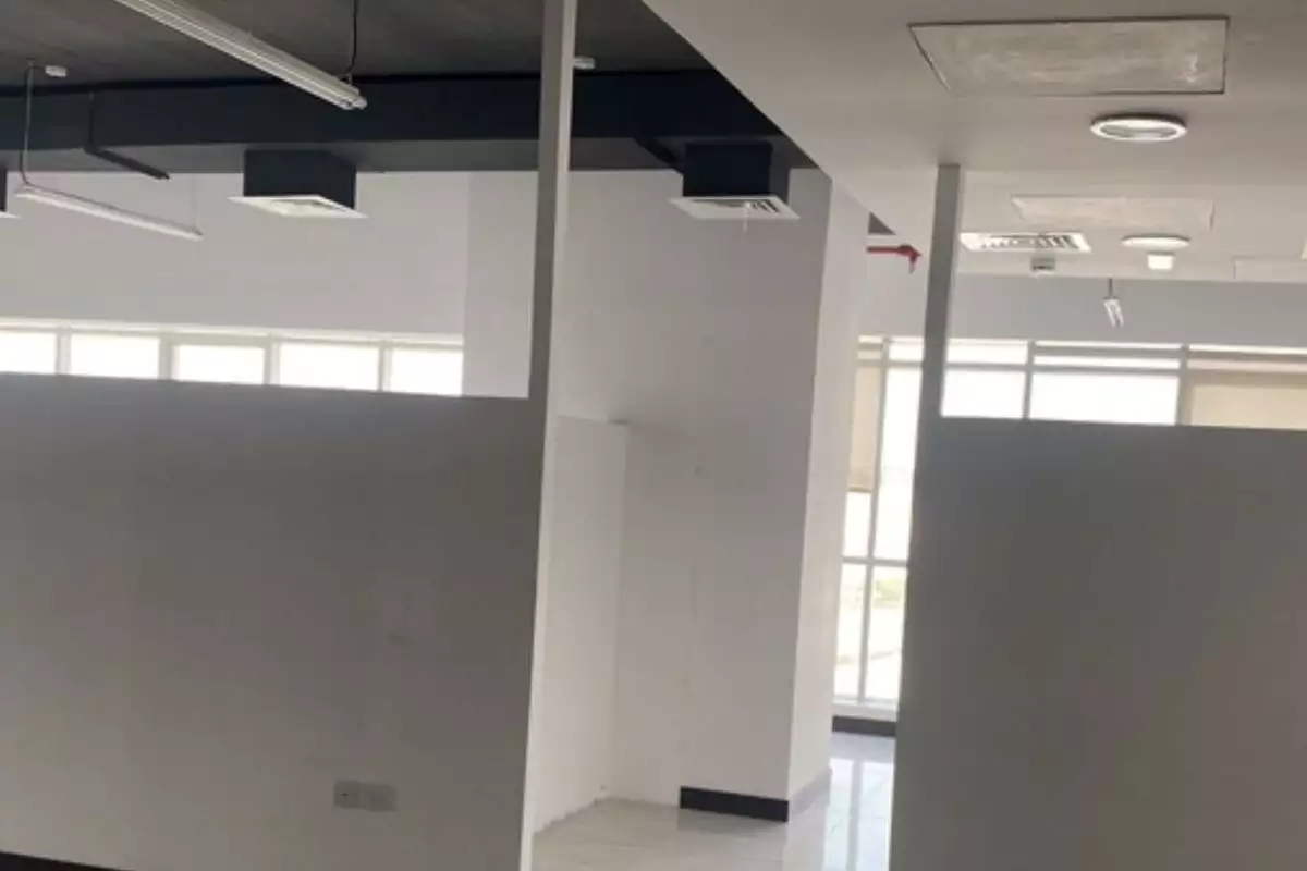 Other Properties 159m² in UAE, Dubai. Priced at 299659€ rent photo-12