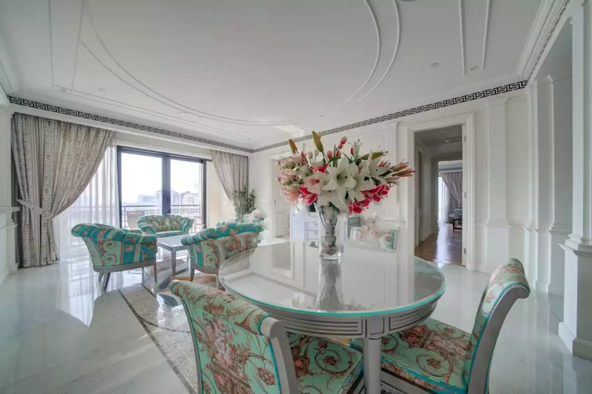 Flat 466m² in UAE, Dubai. Priced at 3745732€ rent photo-6