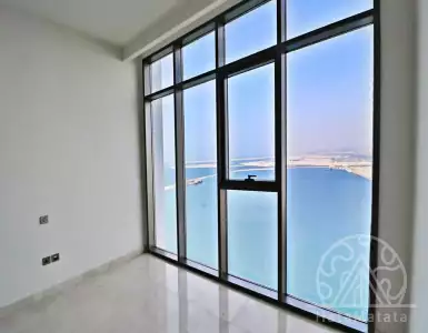 Buy in UAE for 307150€