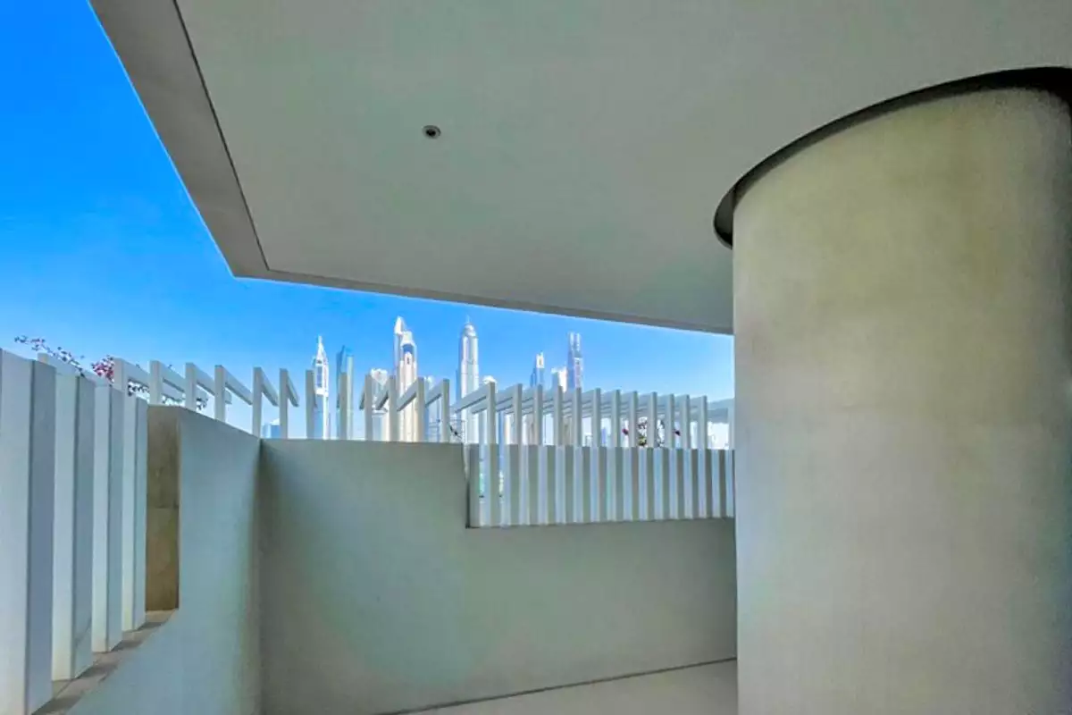 Flat 204m² in UAE, Dubai. Priced at 1748008€ rent photo-21