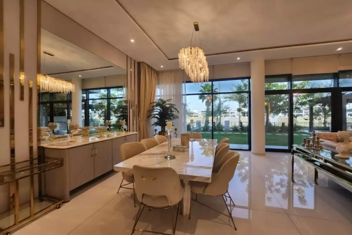 Villa 695m² in UAE, Dubai. Priced at 2372297€ rent photo-4