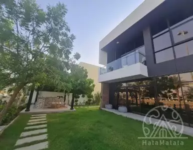 Buy in UAE for 2372297€