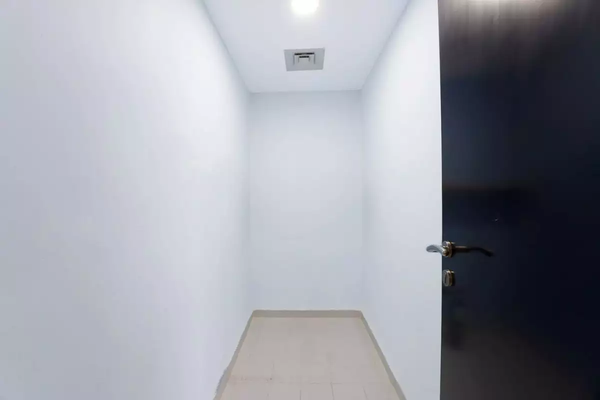 Flat 107m² in UAE, Abu Dhabi. Priced at 187287€ rent photo-8