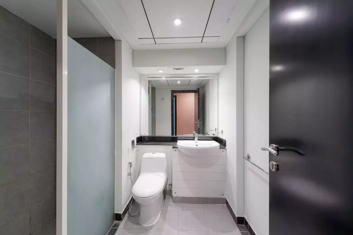 Flat 107m² in UAE, Abu Dhabi. Priced at 187287€ rent photo-11
