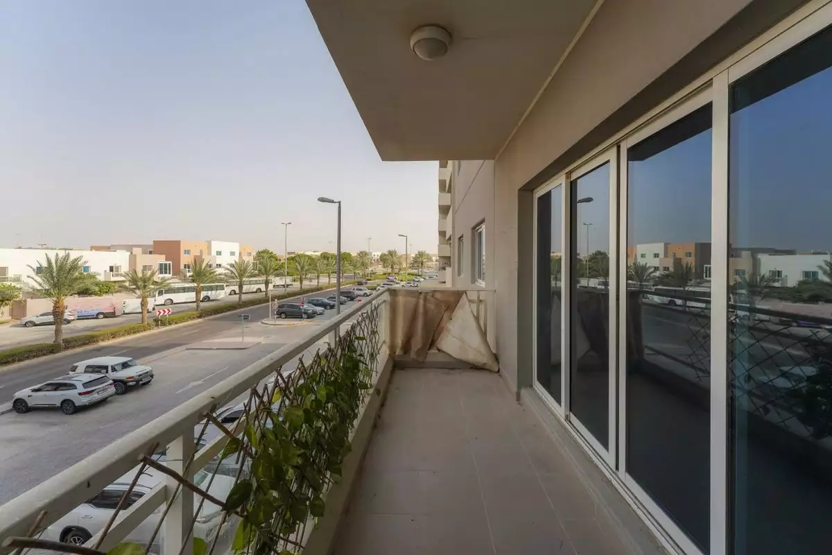 Flat 107m² in UAE, Abu Dhabi. Priced at 187287€ rent photo-15