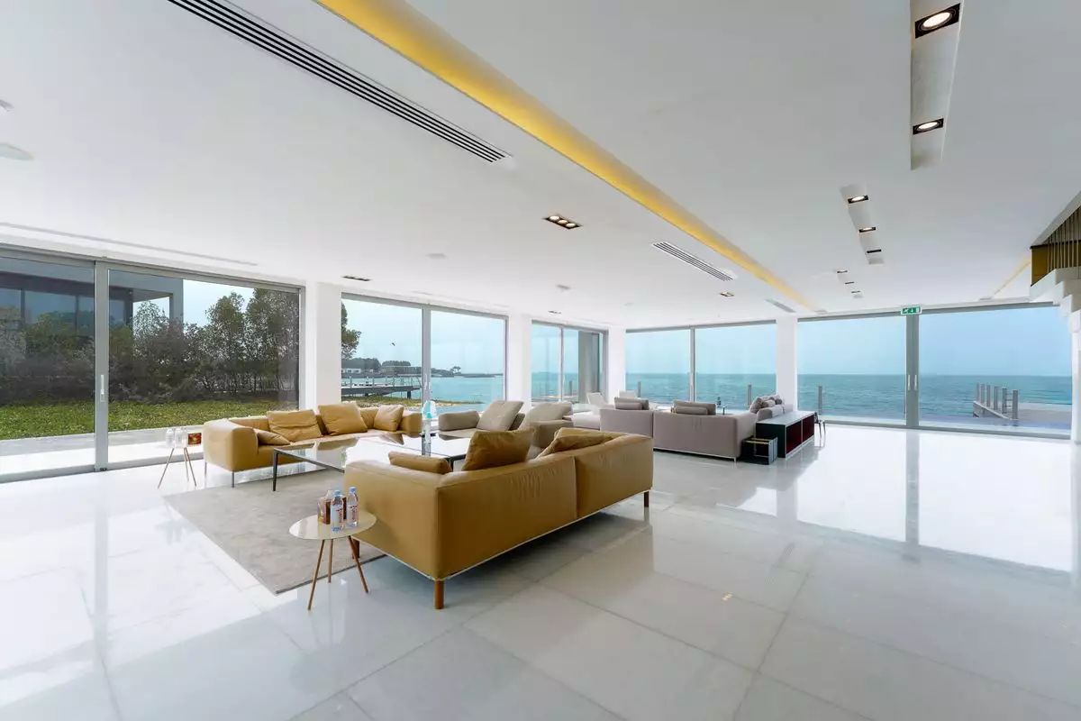 Villa 820m² in UAE, Abu Dhabi. Priced at 6794890€ rent photo-2