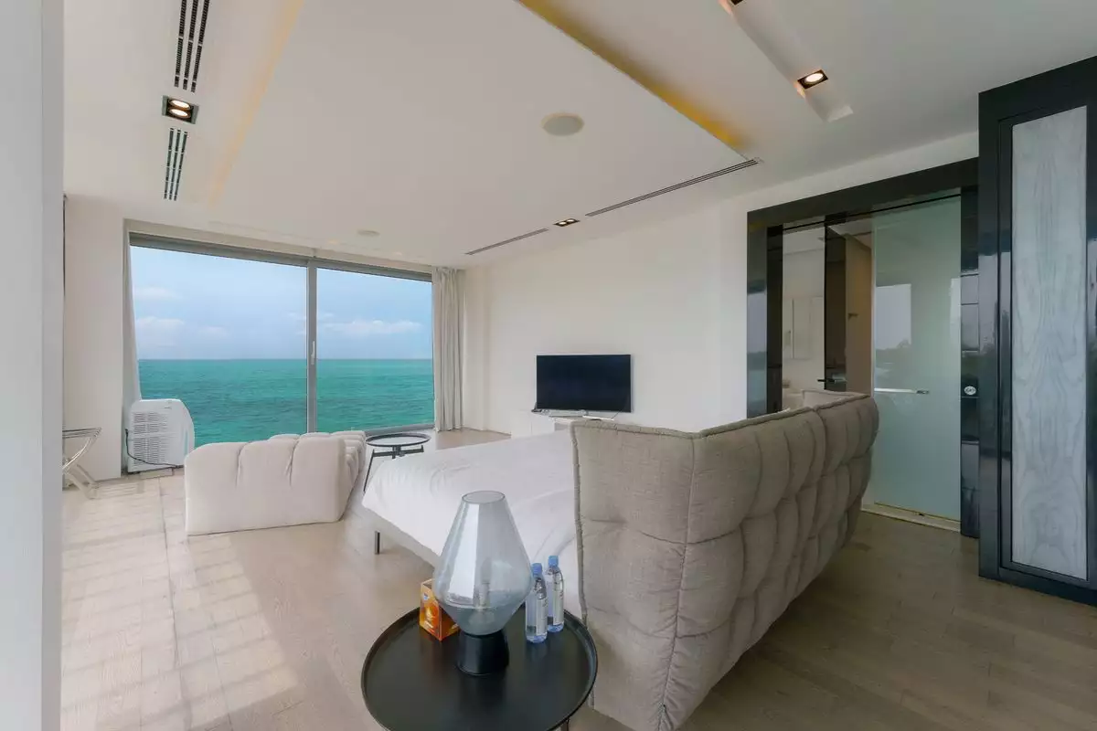 Villa 820m² in UAE, Abu Dhabi. Priced at 6794890€ rent photo-20