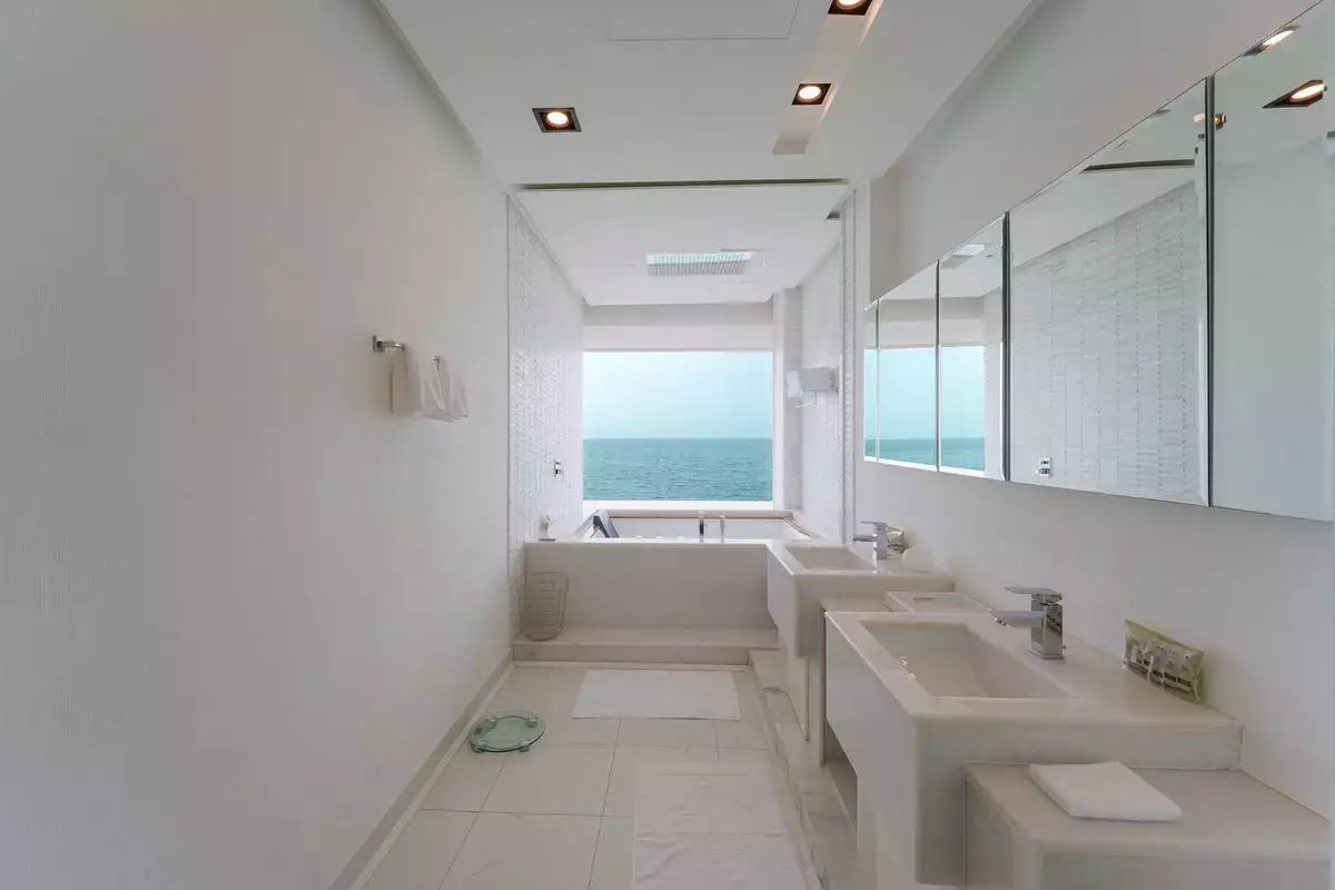 Villa 820m² in UAE, Abu Dhabi. Priced at 6794890€ rent photo-25