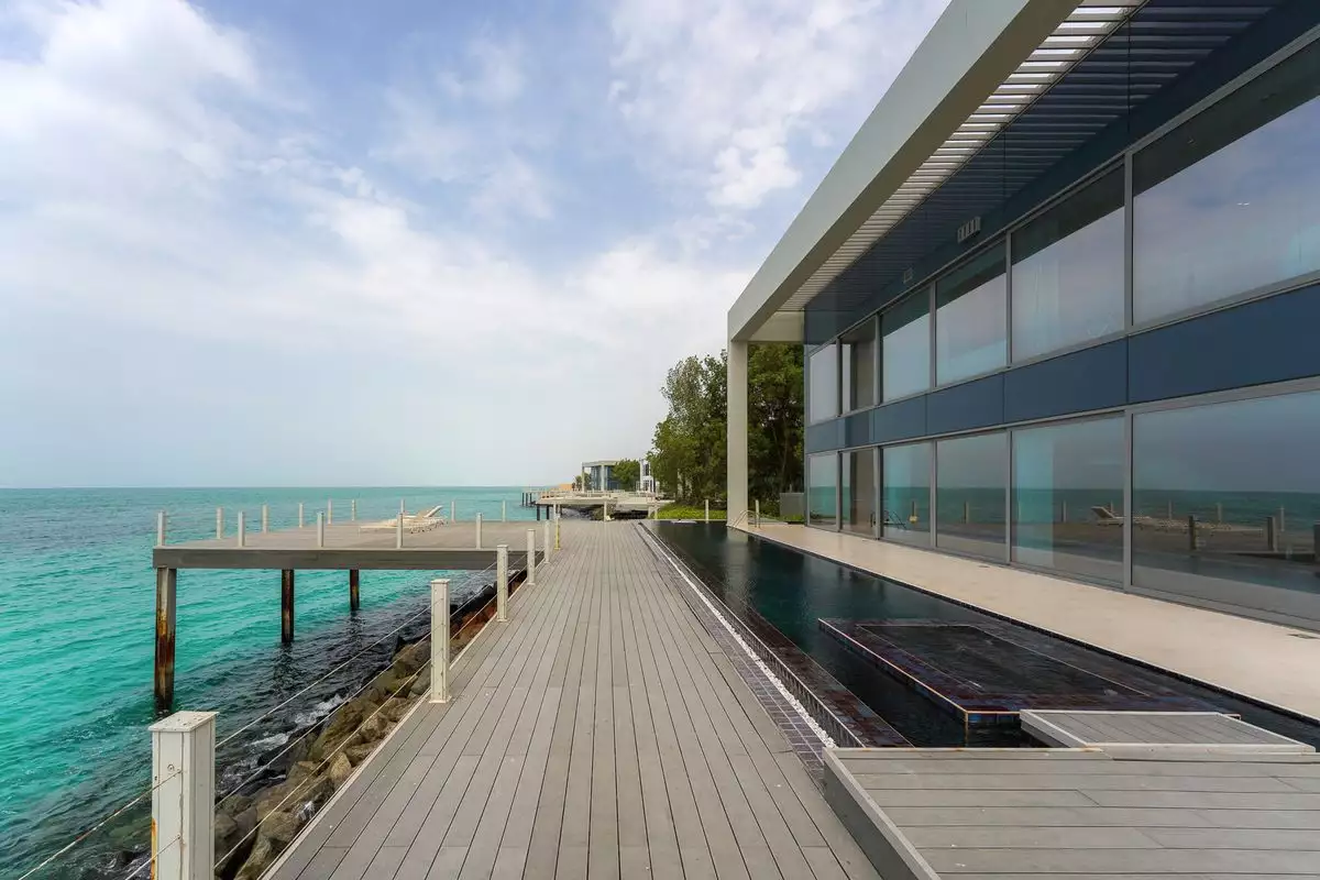 Villa 820m² in UAE, Abu Dhabi. Priced at 6794890€ rent photo-28