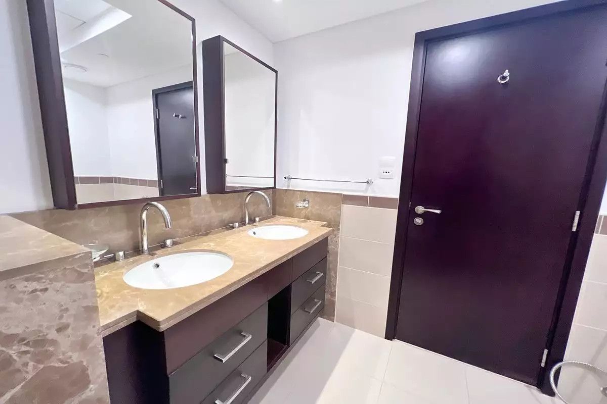 Flat 130m² in UAE, Dubai. Priced at 699203€ rent photo-13