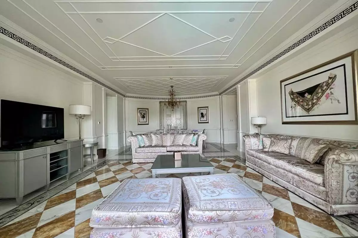 Flat 208m² in UAE, Dubai. Priced at 1398407€ rent photo-2