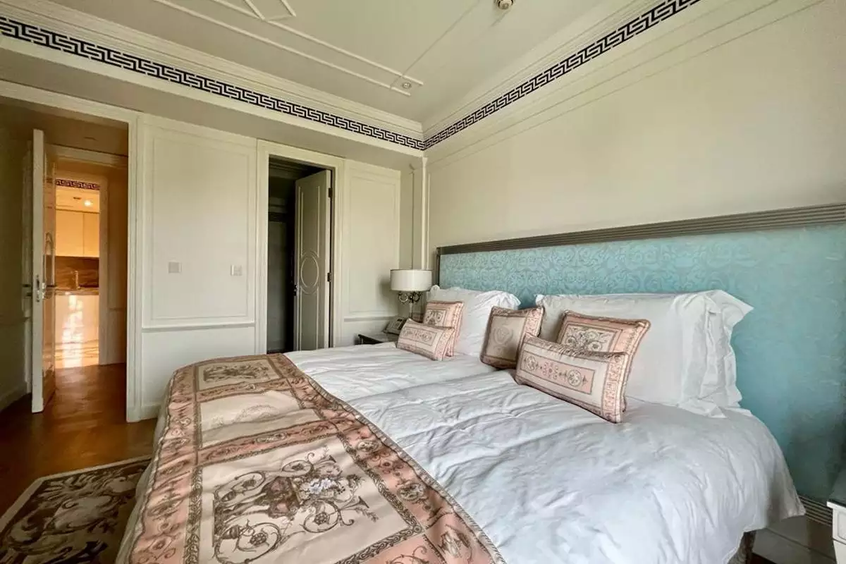 Flat 208m² in UAE, Dubai. Priced at 1398407€ rent photo-13