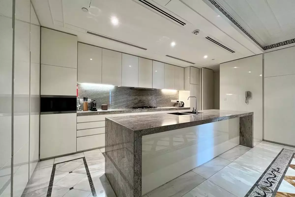Flat 208m² in UAE, Dubai. Priced at 1398407€ rent photo-19