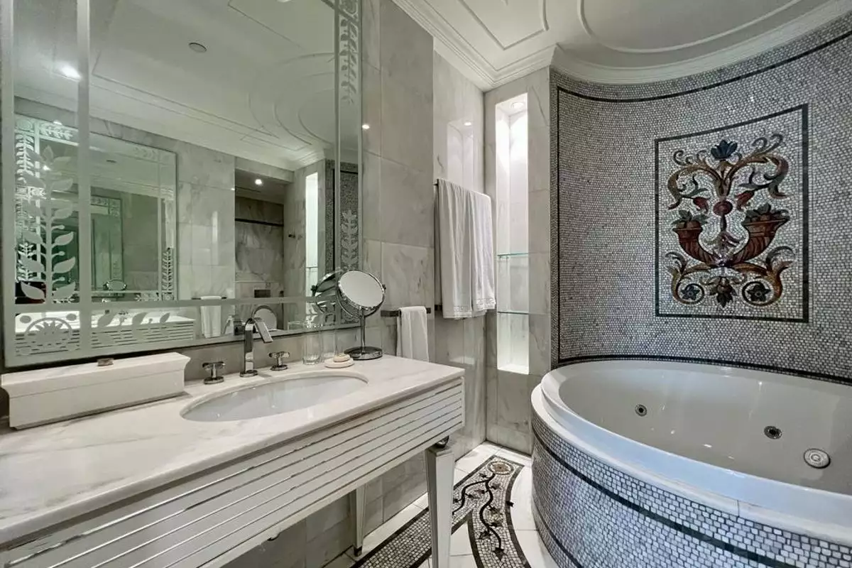 Flat 208m² in UAE, Dubai. Priced at 1398407€ rent photo-23