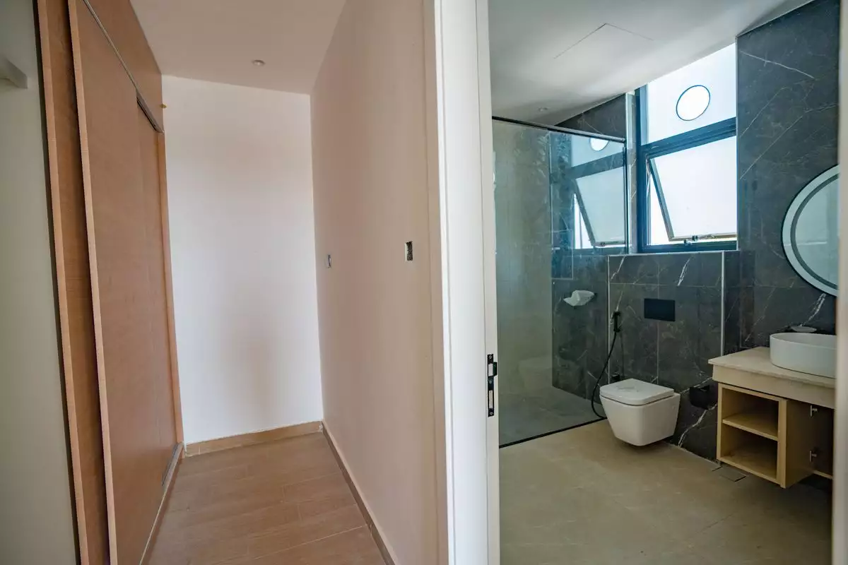Villa 483m² in UAE, Dubai. Priced at 2372297€ rent photo-8