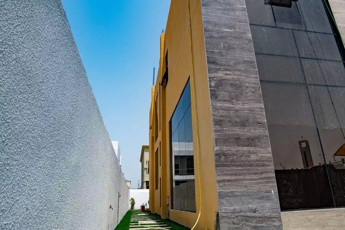 Villa 483m² in UAE, Dubai. Priced at 2372297€ rent photo-23