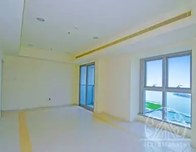 Buy in UAE for 891484€