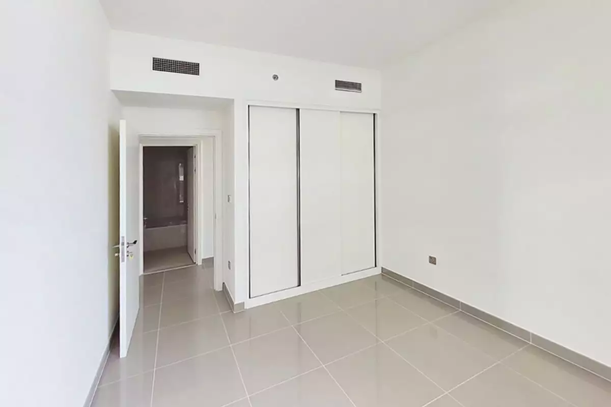 Flat 179m² in UAE, Dubai. Priced at 1872866€ rent photo-9
