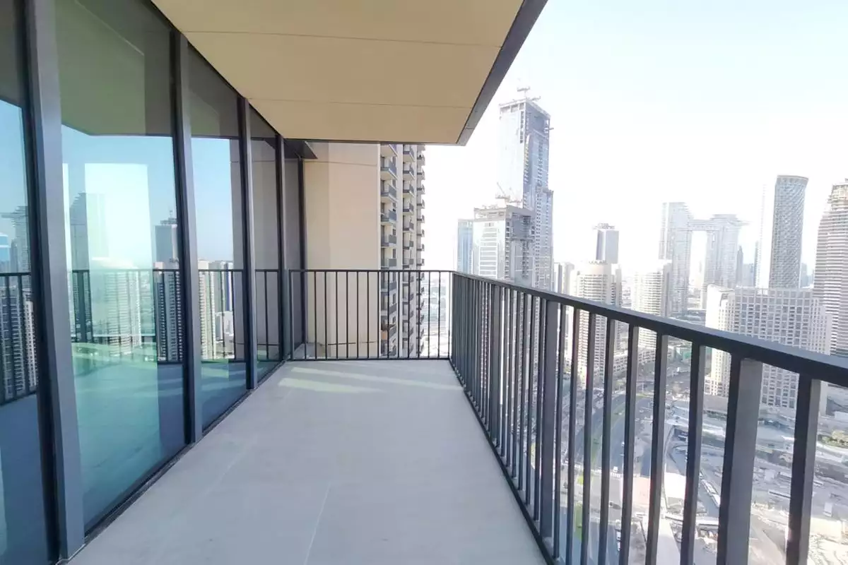 Flat 219m² in UAE, Dubai. Priced at 1748008€ rent photo-2