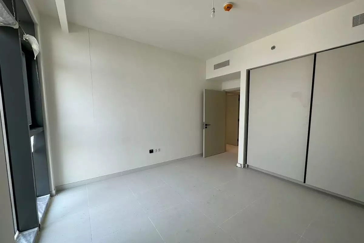 Flat 100m² in UAE, Dubai. Priced at 1273549€ rent photo-11