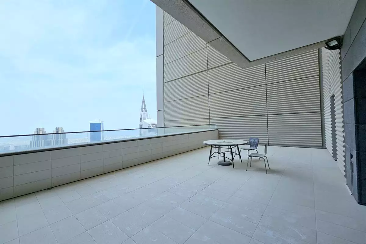 Flat 227m² in UAE, Dubai. Priced at 1170333€ rent photo-9