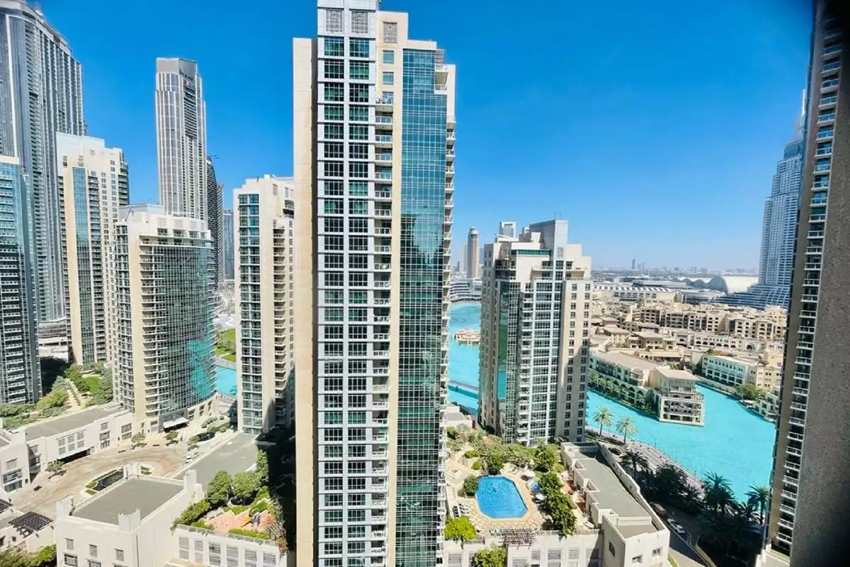 Flat 130m² in UAE, Dubai. Priced at 699203€ rent photo-3