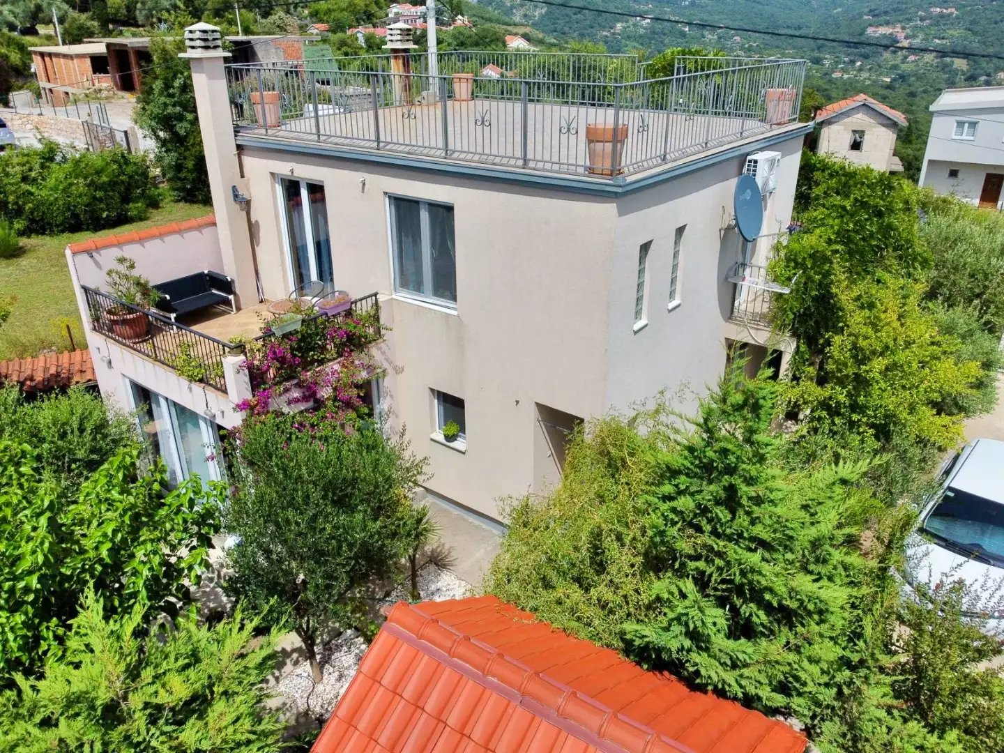 House 122m² in Montenegro, Bar. Priced at 165000€ rent photo-45
