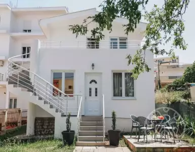 Buy in Montenegro for 300000€