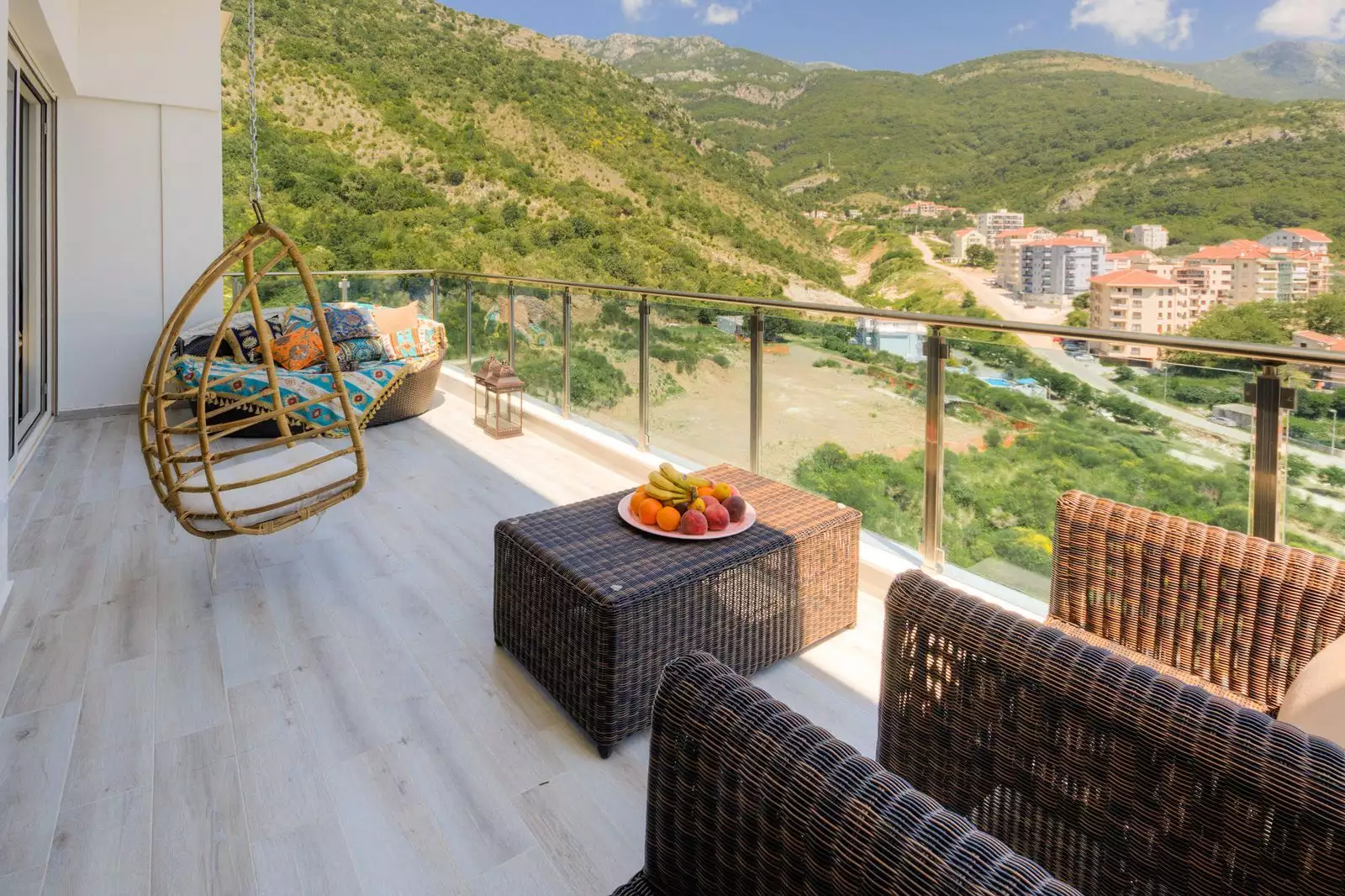 Flat 102m² in Montenegro, Becici. Priced at 240000€ rent photo-4