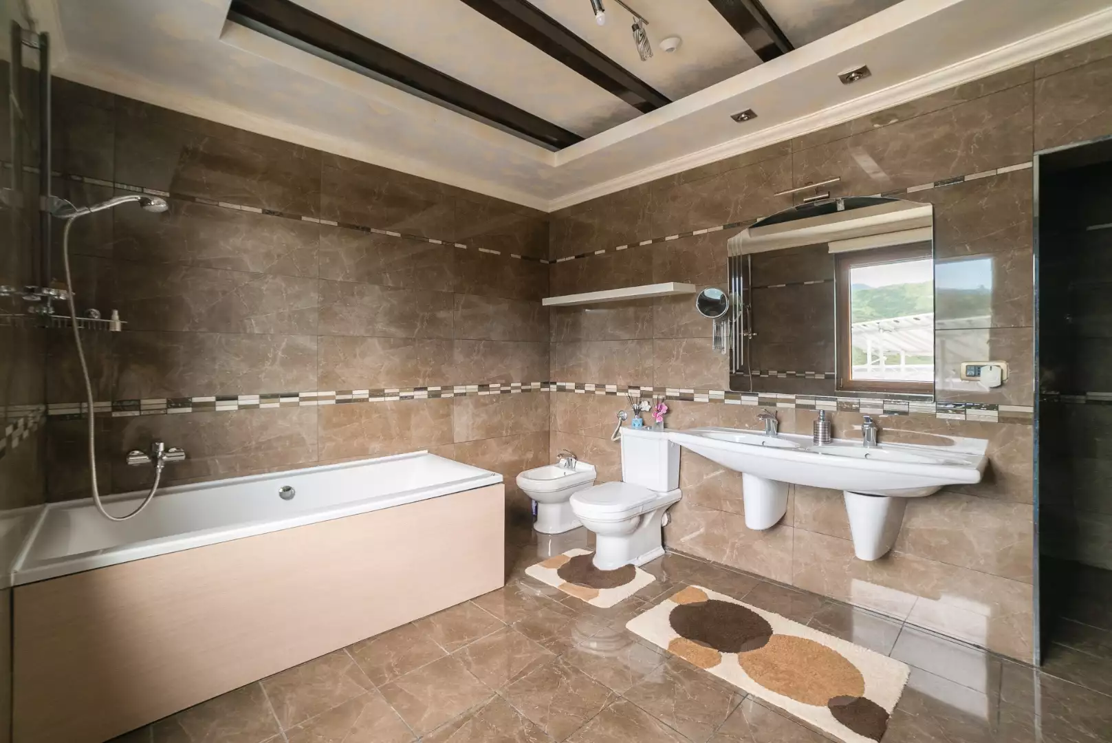 Hotels 435m² in Montenegro, Becici. Priced at 3700000€ rent photo-9