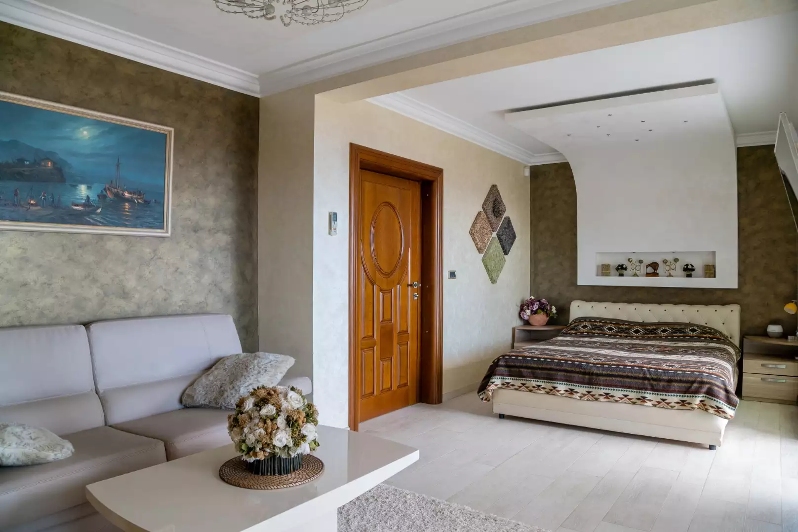 Hotels 435m² in Montenegro, Becici. Priced at 3700000€ rent photo-14