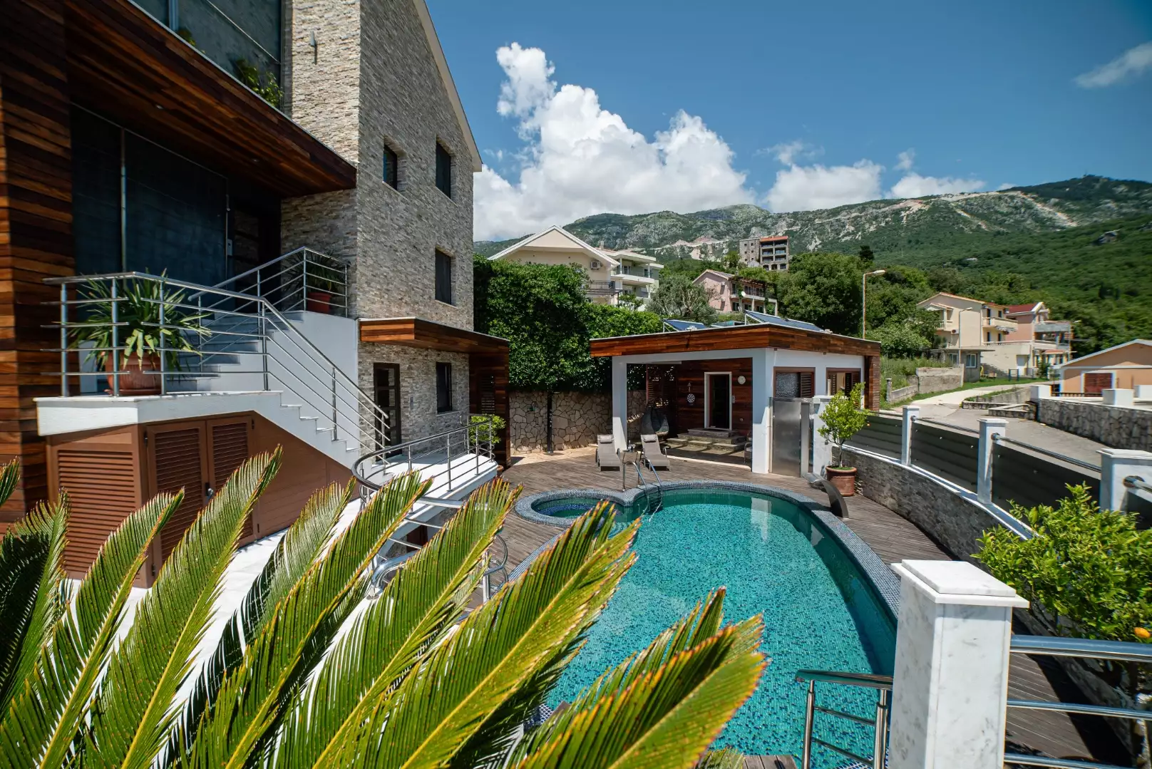 Hotels 435m² in Montenegro, Becici. Priced at 3700000€ rent photo-29