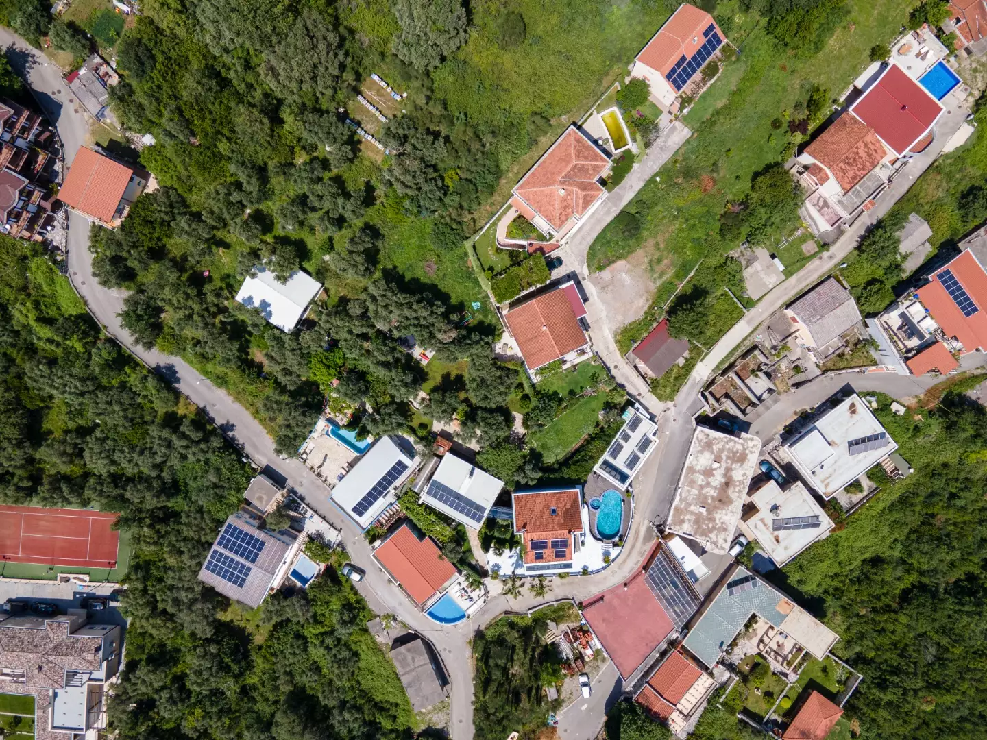 Hotels 435m² in Montenegro, Becici. Priced at 3700000€ rent photo-38