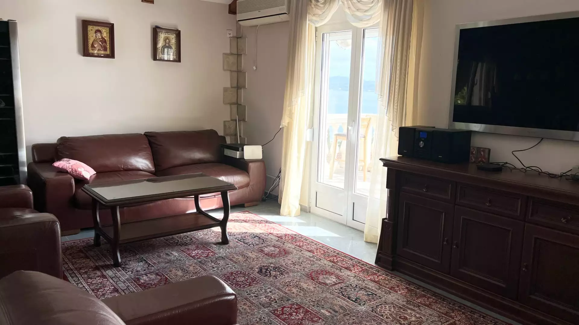 House 178m² in Montenegro, Baosici. Priced at 270000€ rent photo-12