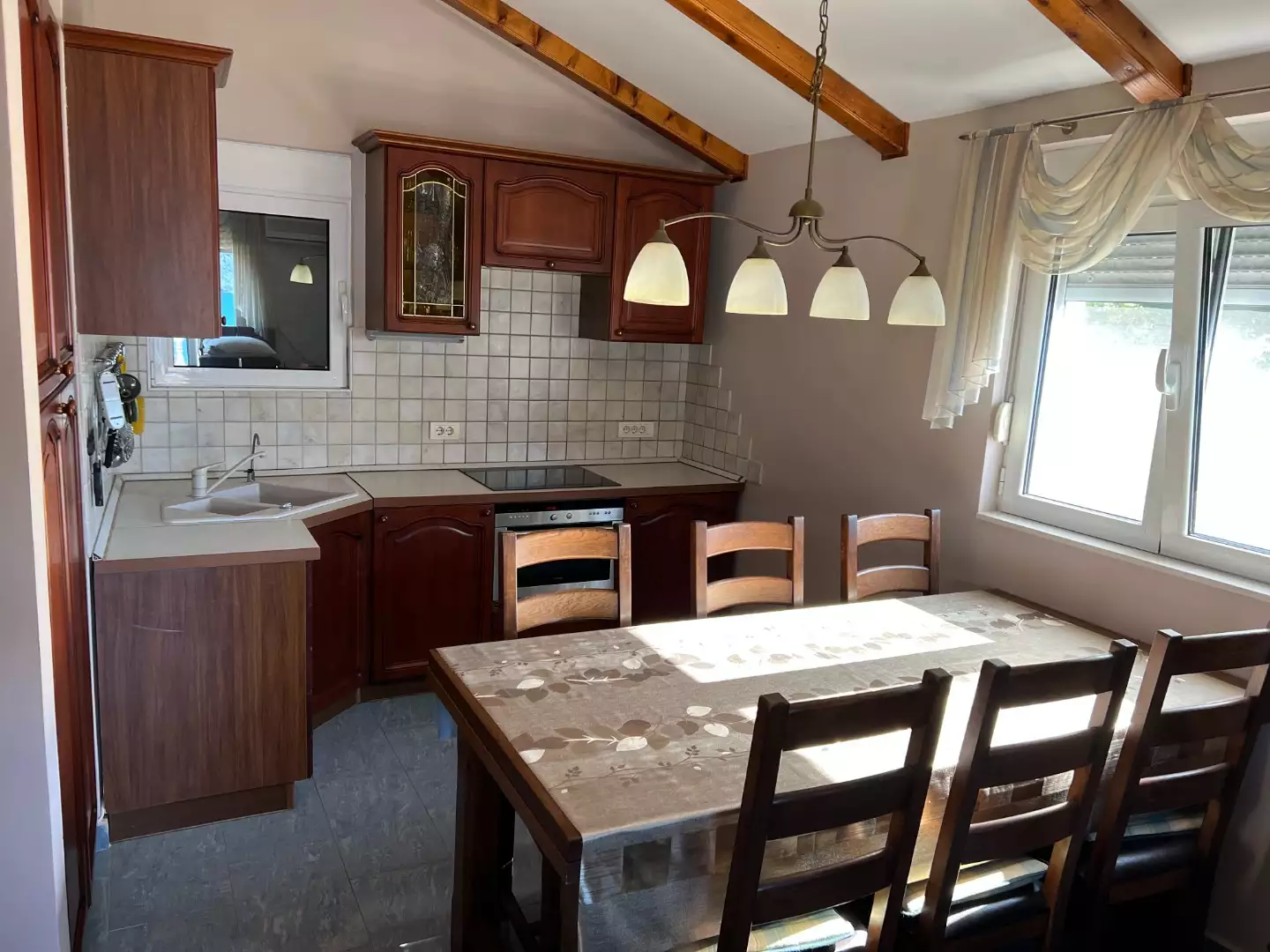 House 178m² in Montenegro, Baosici. Priced at 270000€ rent photo-15