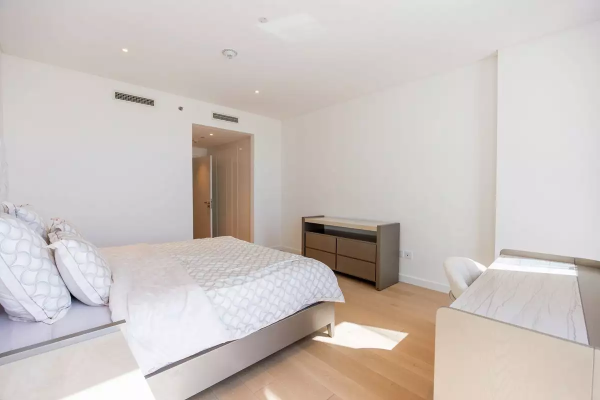 Flat 291m² in UAE, Abu Dhabi. Priced at 5349335€ rent photo-12