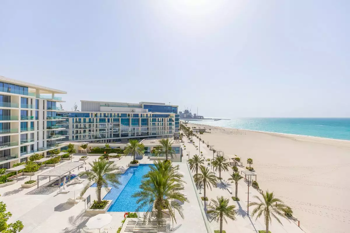 Flat 291m² in UAE, Abu Dhabi. Priced at 5349335€ rent photo-22