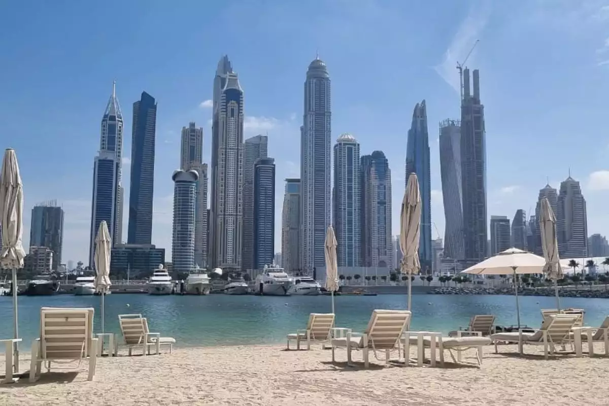 Flat 181m² in UAE, Dubai. Priced at 2097701€ rent photo-2