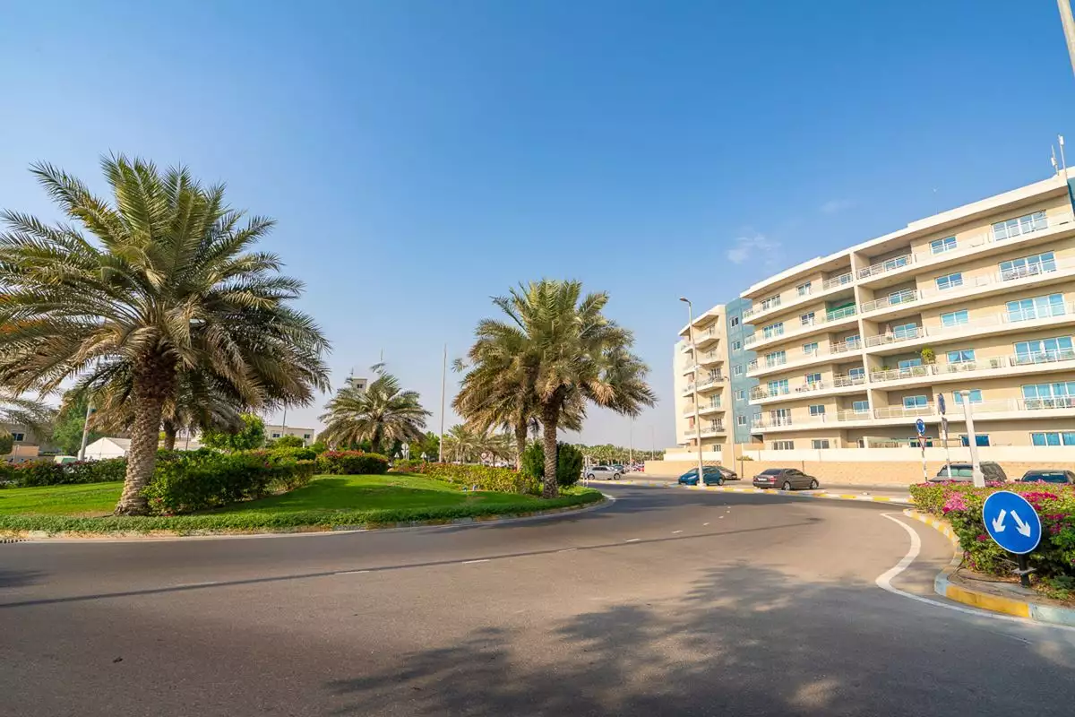 Flat 133m² in UAE, Abu Dhabi. Priced at 279584€ rent photo-1