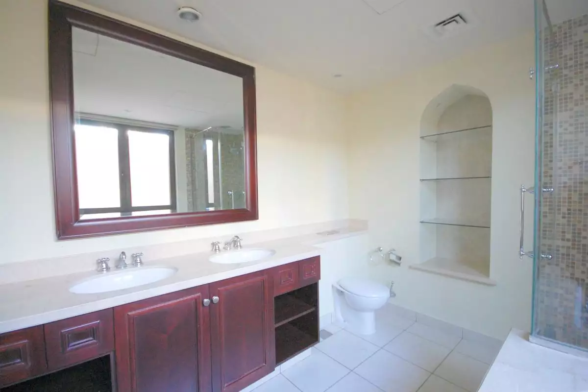 Flat 187m² in UAE, Dubai. Priced at 1410893€ rent photo-10