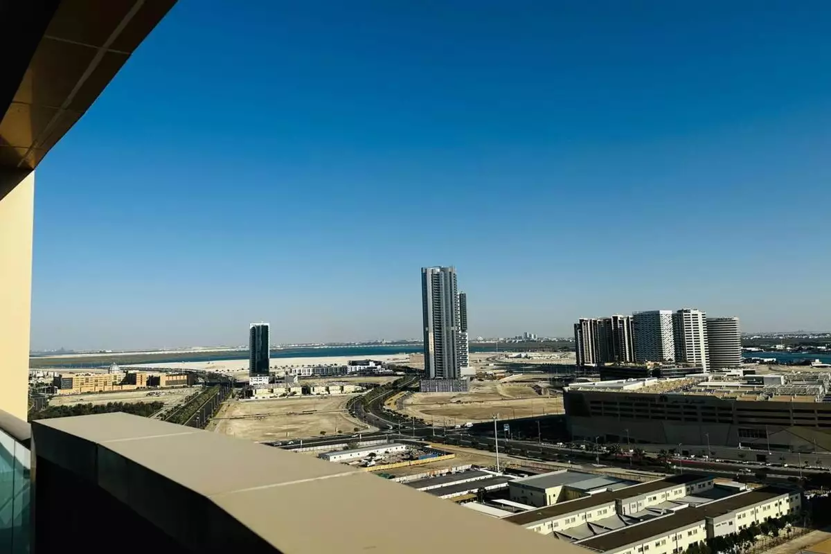 Flat 109m² in UAE, Abu Dhabi. Priced at 337116€ rent photo-1