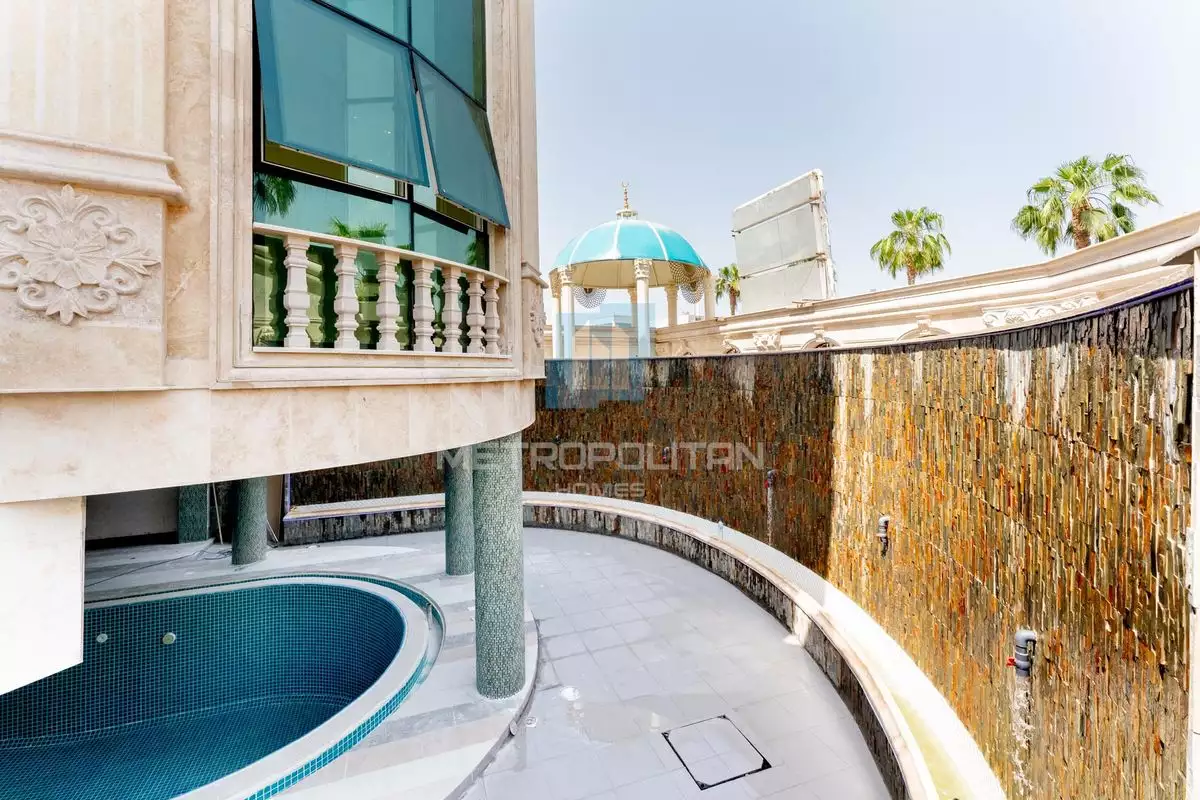 Villa 1364m² in UAE, Dubai. Priced at 10737766€ rent photo-16