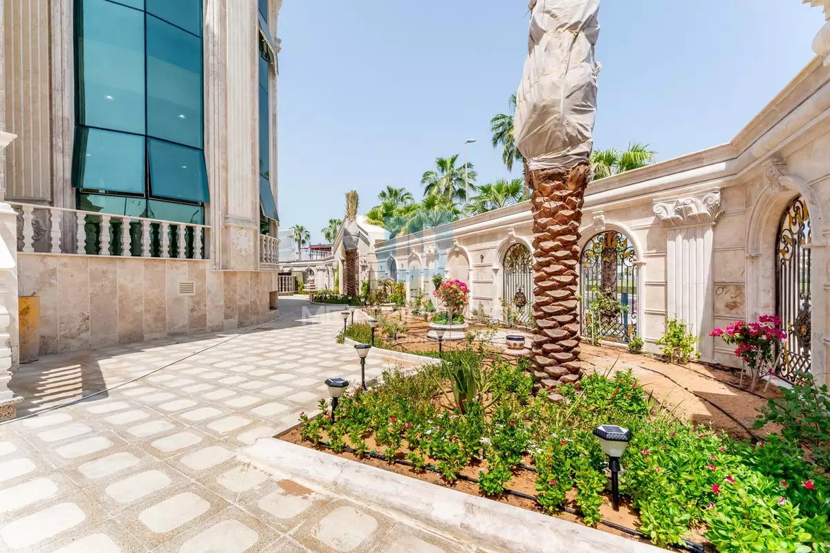 Villa 1364m² in UAE, Dubai. Priced at 10737766€ rent photo-18