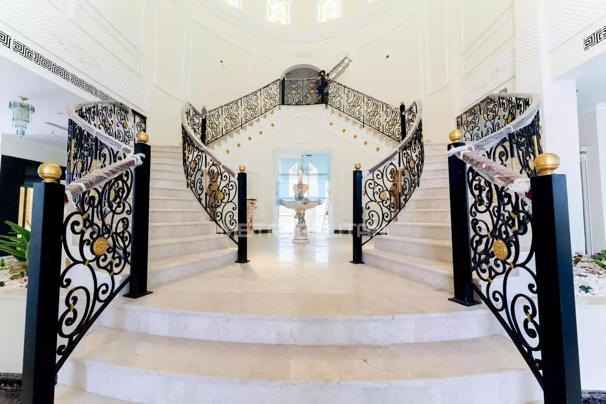 Villa 1364m² in UAE, Dubai. Priced at 10737766€ rent photo-23