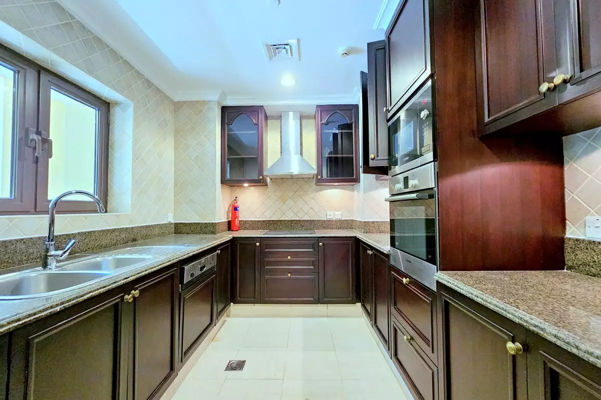 Flat 179m² in UAE, Dubai. Priced at 973890€ rent photo-8