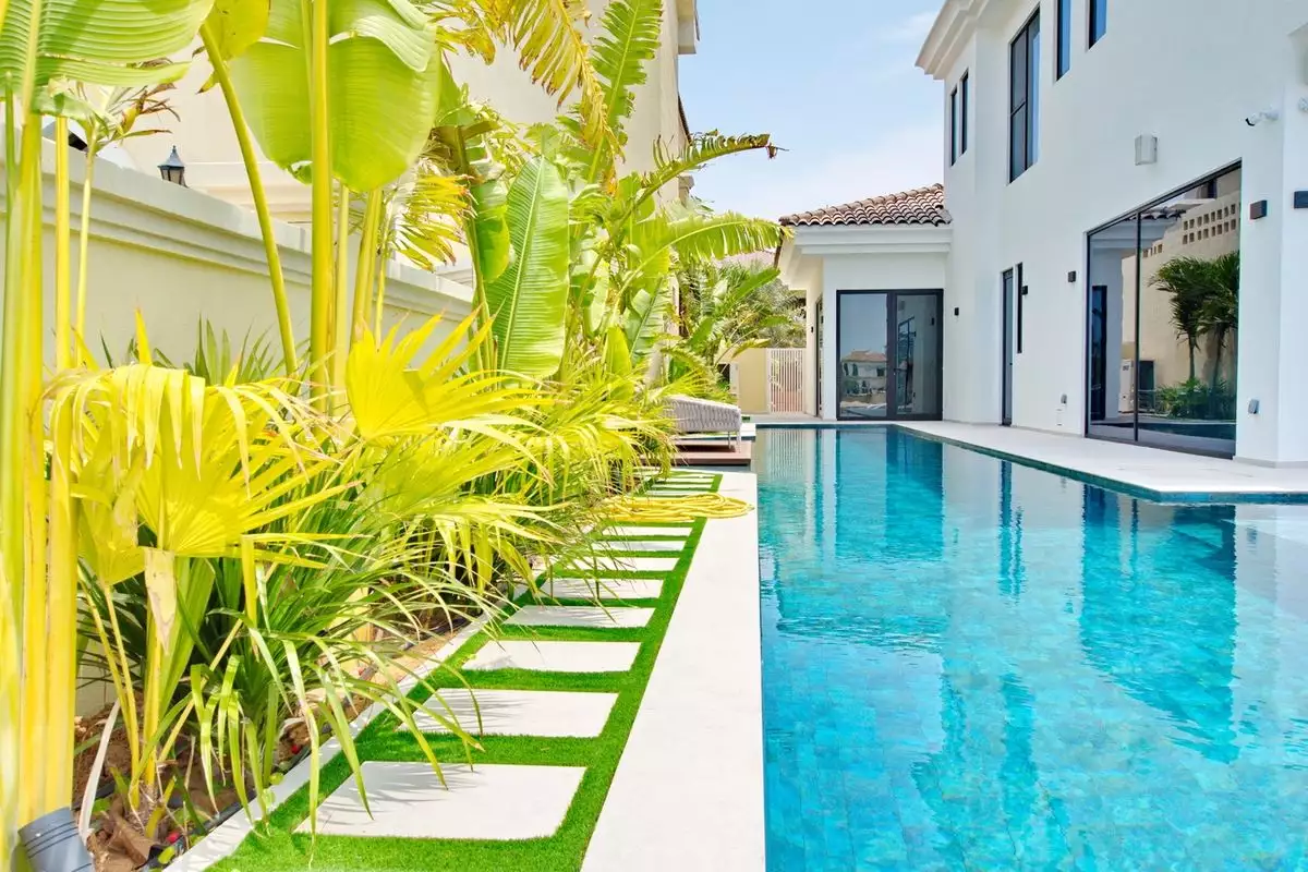 Villa 530m² in UAE, Dubai. Priced at 10737766€ rent photo-4
