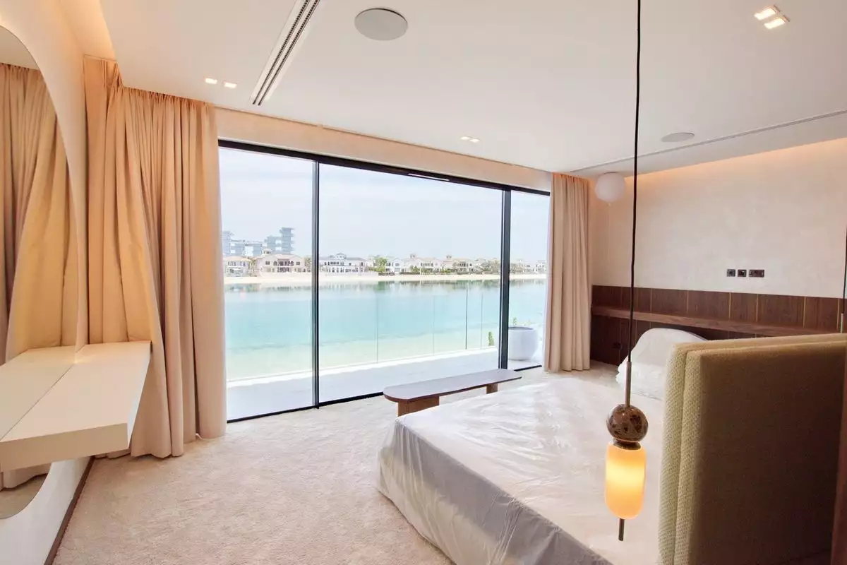 Villa 530m² in UAE, Dubai. Priced at 10737766€ rent photo-12