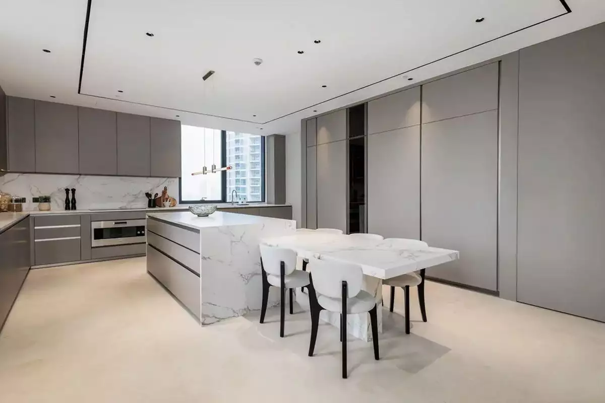 Flat 1026m² in UAE, Dubai. Priced at 21974964€ rent photo-9