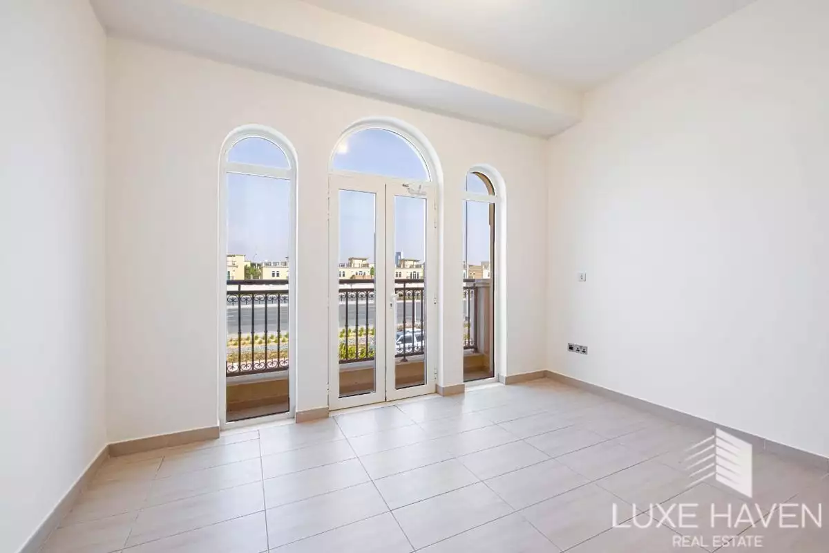 Villa 454m² in UAE, Dubai. Priced at 1398407€ rent photo-16